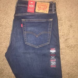 Levi’s 505 Jeans Reg 2way stretch sizes. 3 pair